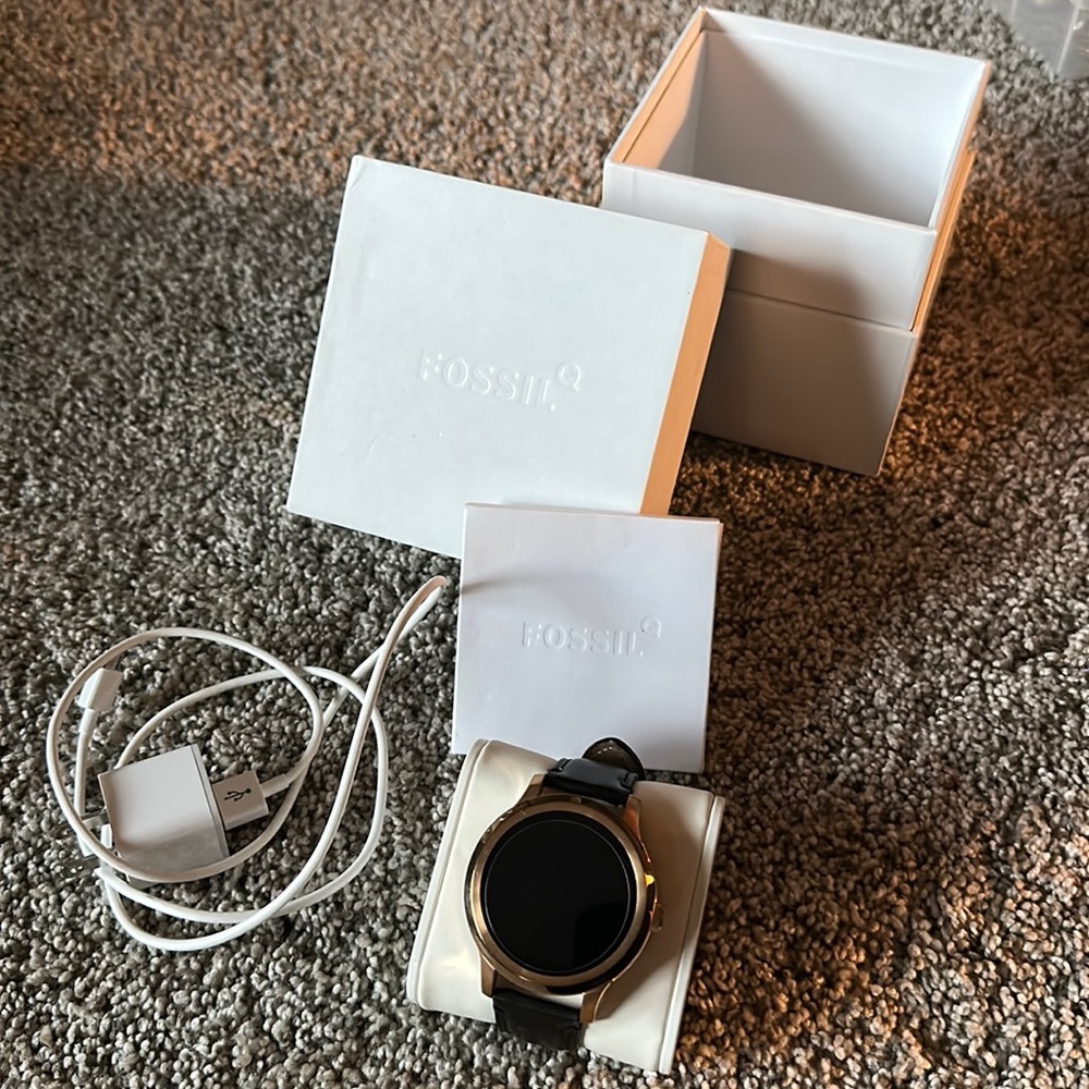 Fossil Q Finder Smart Watch